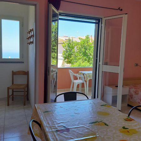 Casa Vacanze "La Caldosa" Badesi Zimmer foto