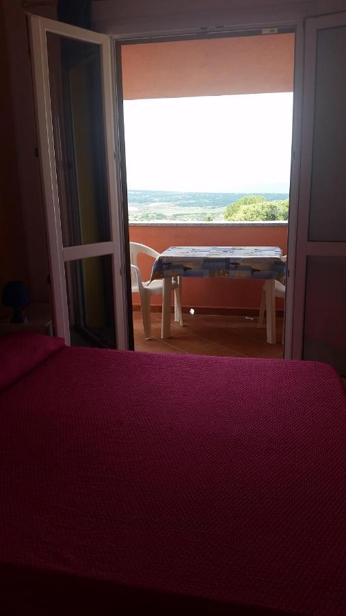Casa Vacanze "La Caldosa" Badesi Exterior foto
