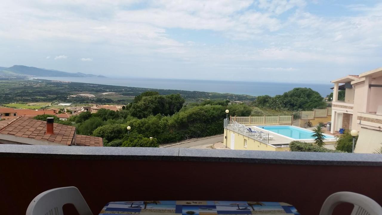 Casa Vacanze "La Caldosa" Badesi Exterior foto