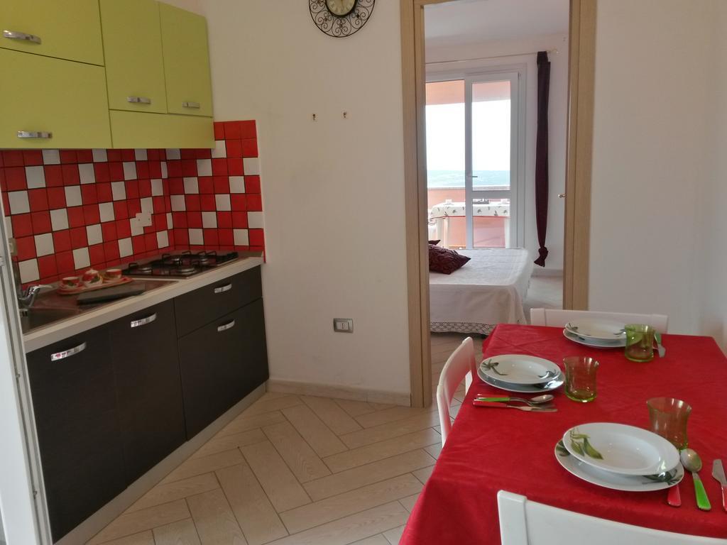 Casa Vacanze "La Caldosa" Badesi Zimmer foto