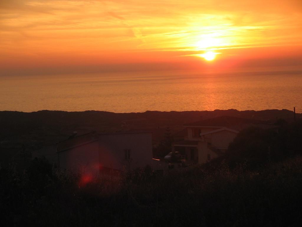 Casa Vacanze "La Caldosa" Badesi Exterior foto