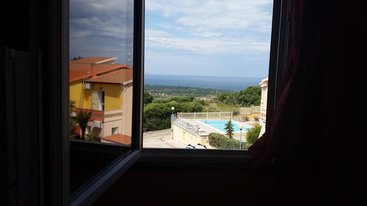 Casa Vacanze "La Caldosa" Badesi Exterior foto
