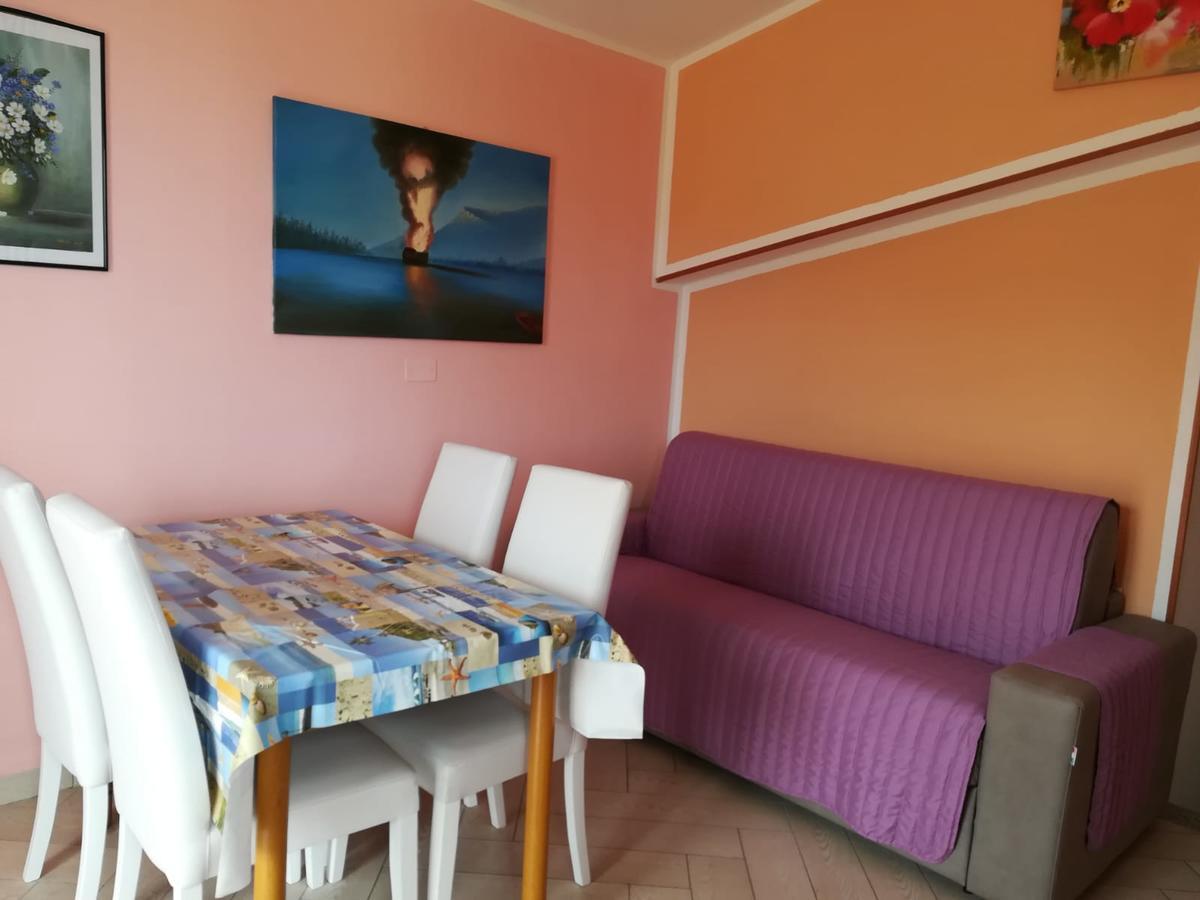 Casa Vacanze "La Caldosa" Badesi Exterior foto
