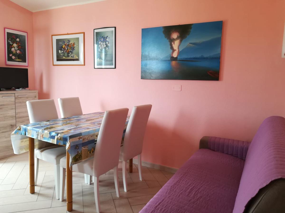 Casa Vacanze "La Caldosa" Badesi Exterior foto