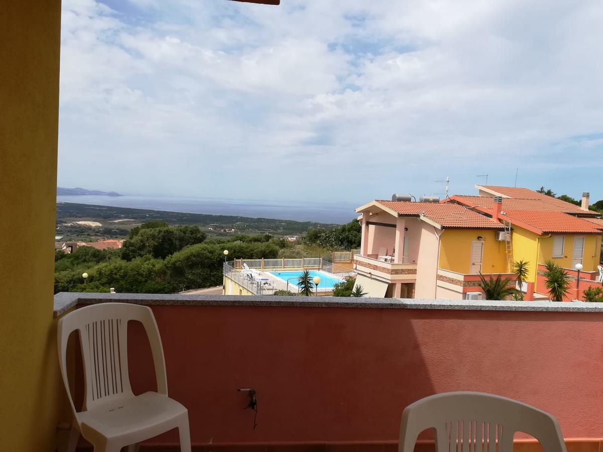 Casa Vacanze "La Caldosa" Badesi Exterior foto