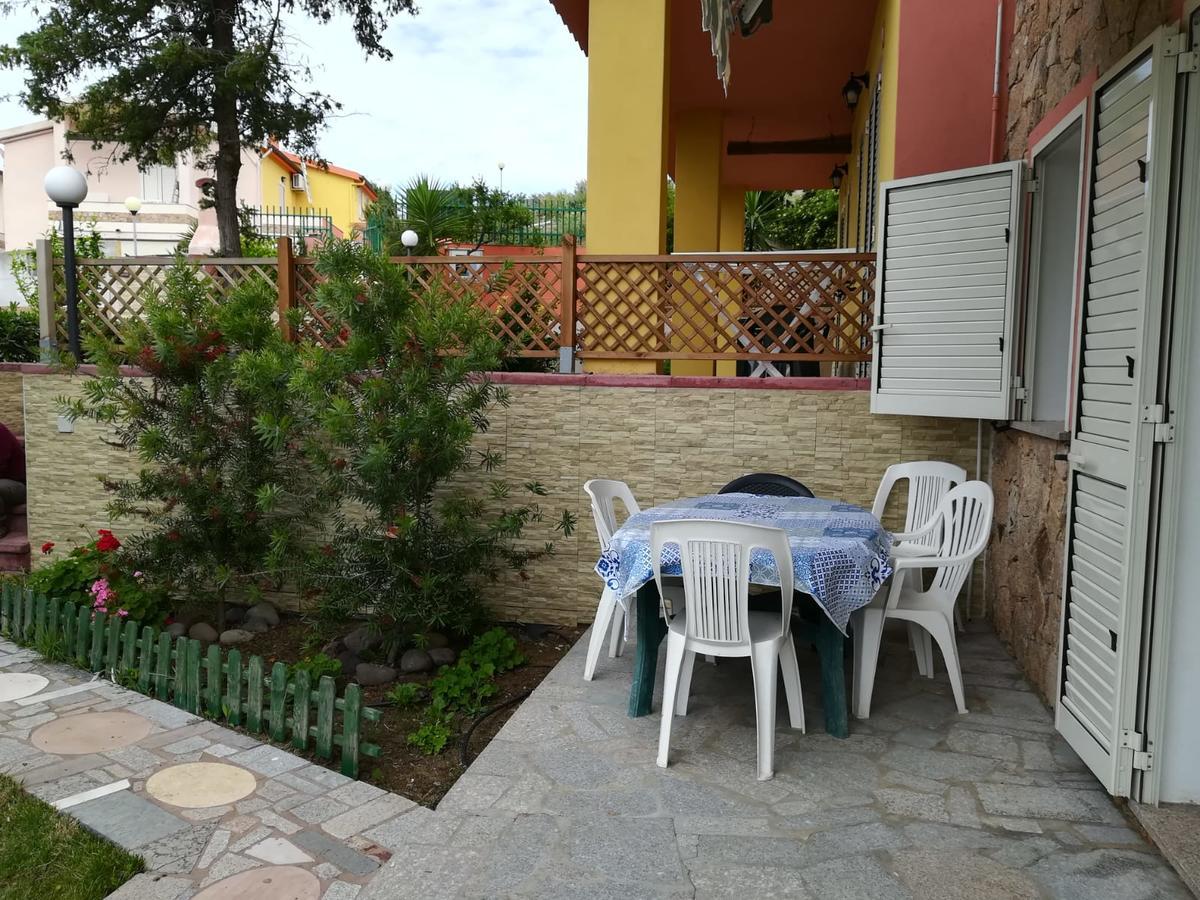 Casa Vacanze "La Caldosa" Badesi Exterior foto